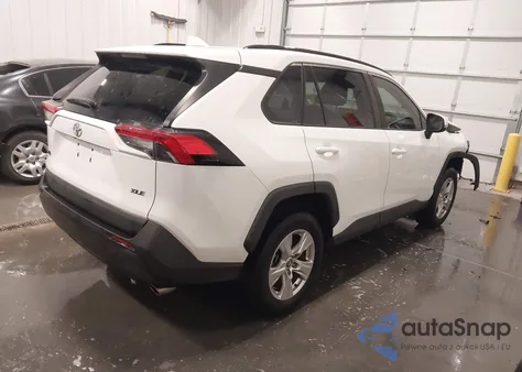 2021 Toyota Rav4 Xle from USA, damaged, VIN 2T3W1RFV7MW160697